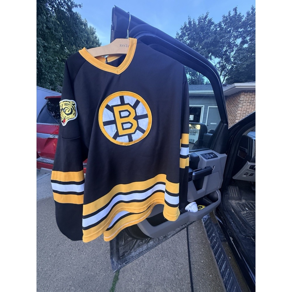 Vintage CCM Boston Bruins NHL Hockey Jersey Black Mens XL Sewn Bear Patch Retro